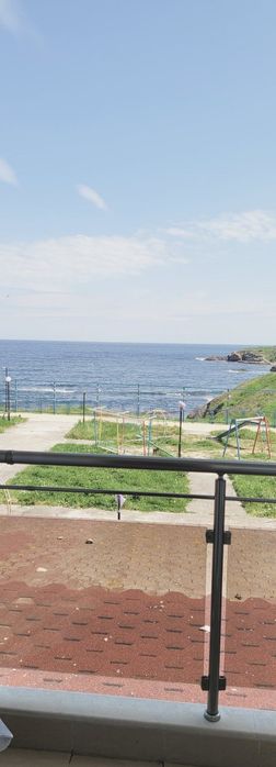 Продава студио с изглед море ахтопол