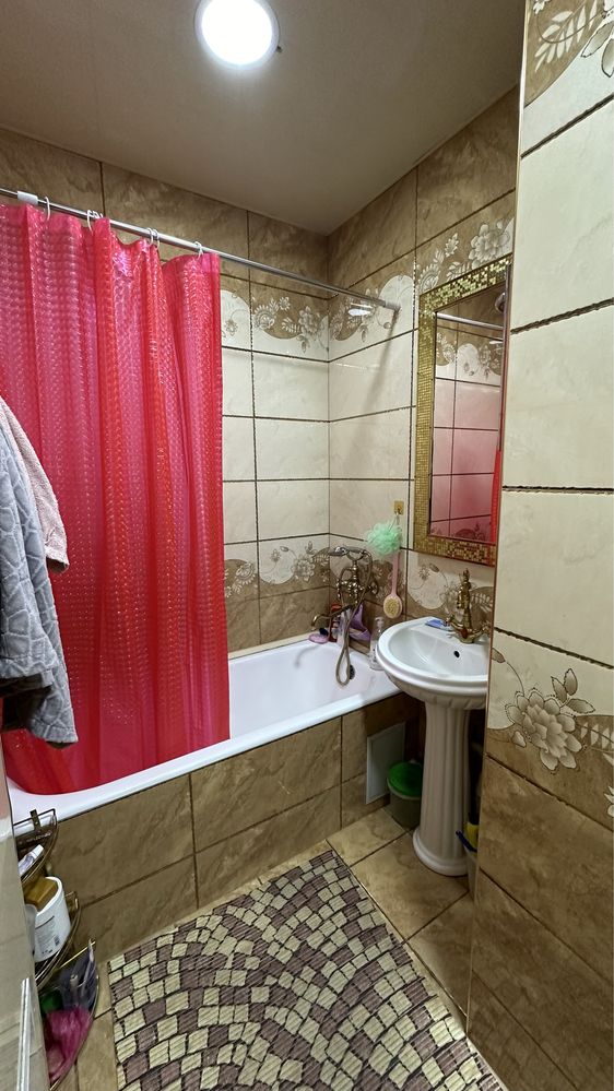 Ijaraga beriladi faqat qizlarga  Юунусобод 5