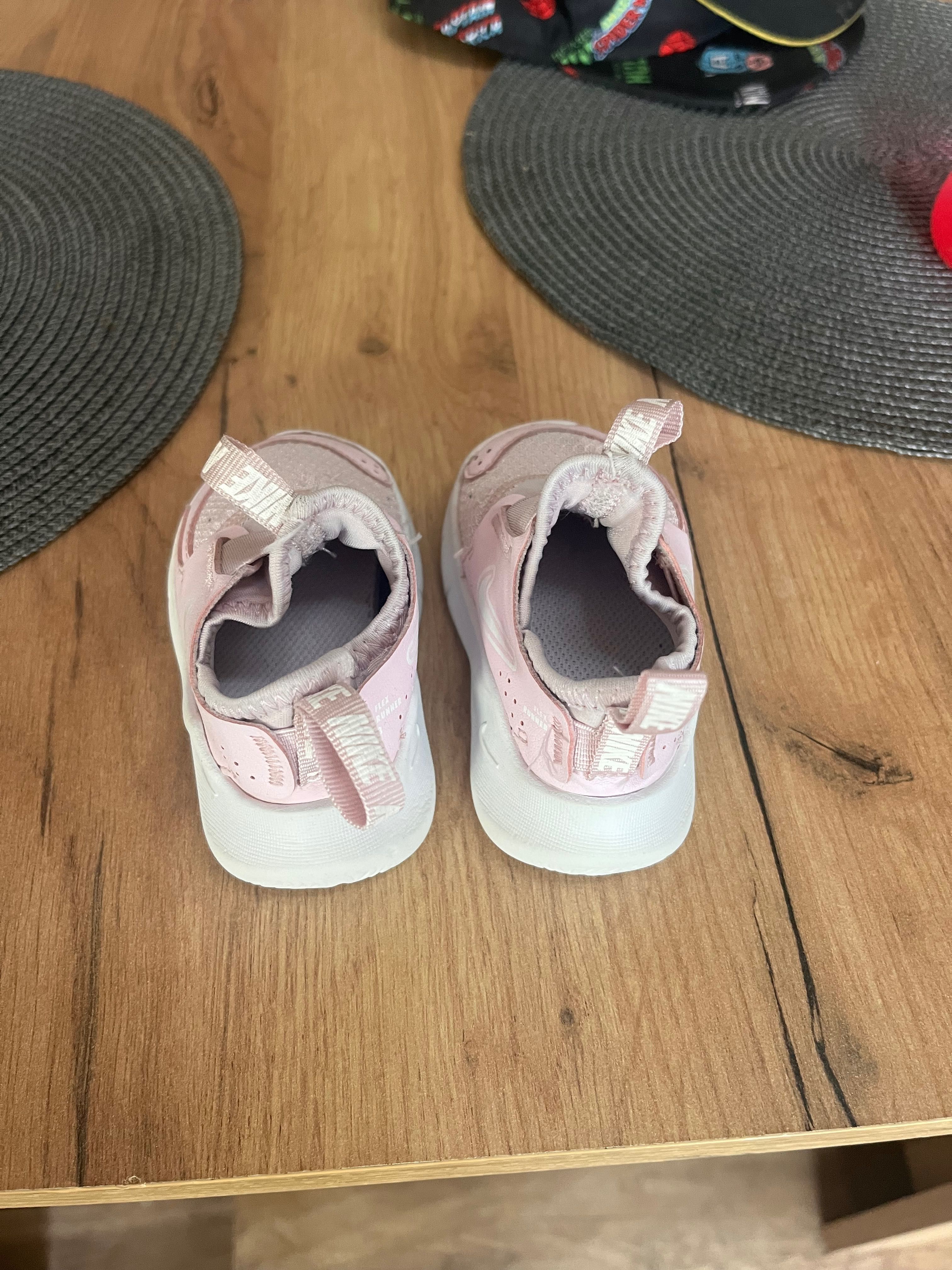 Маратонки NIKE -19.5
