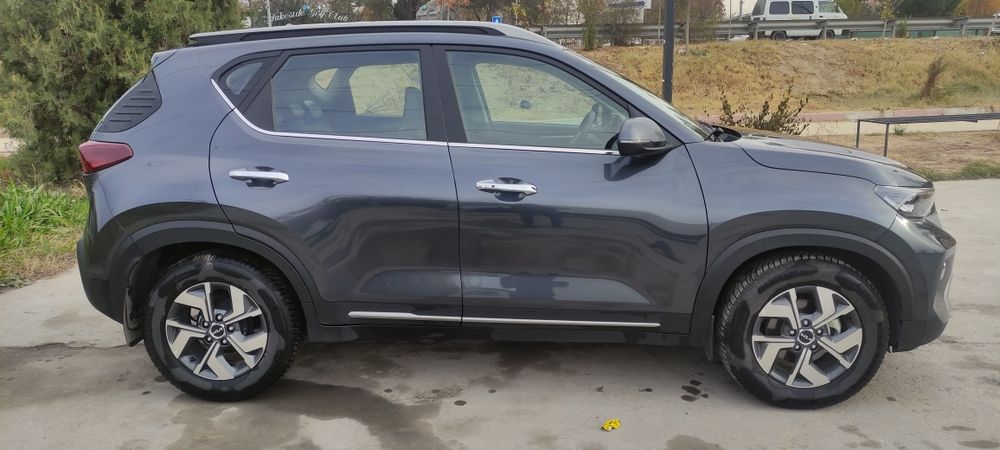 Продам авто!KIA SONET 3 позиция.