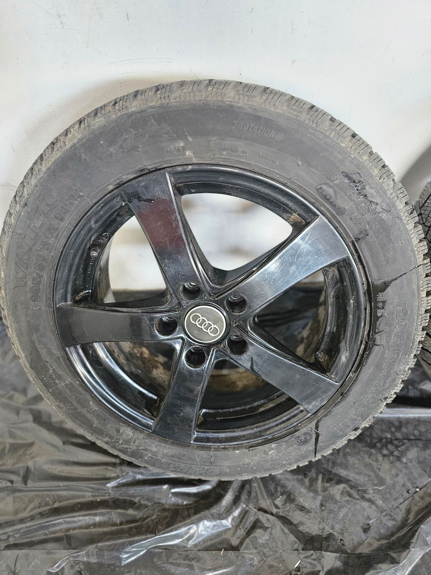 5х112 16ки със зимни гуми Audi Vw Seat Skoda