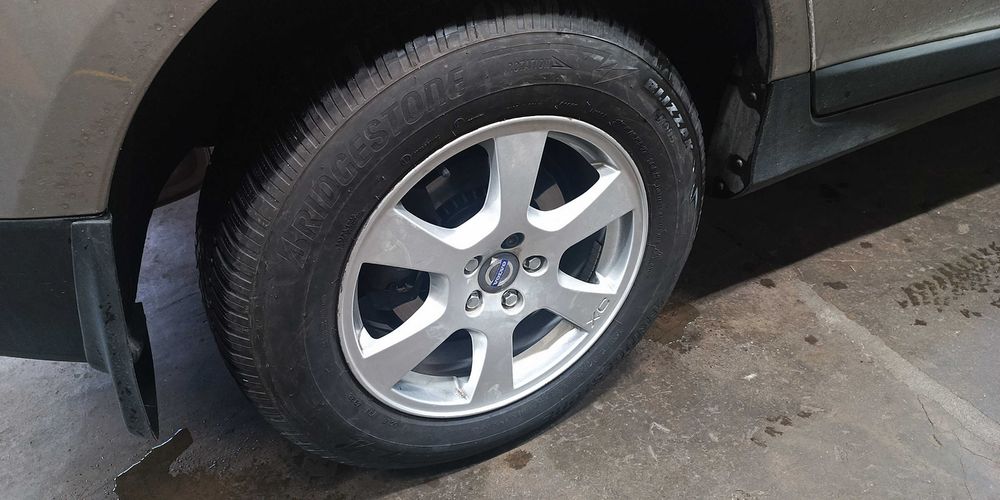 Зимни гуми с лети джанти 17 за Volvo XC60