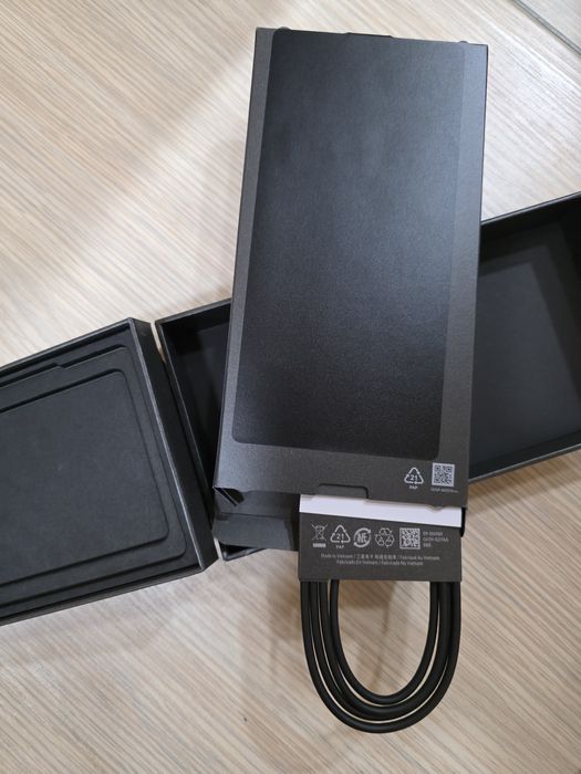 Samsung s25 ultra jet black