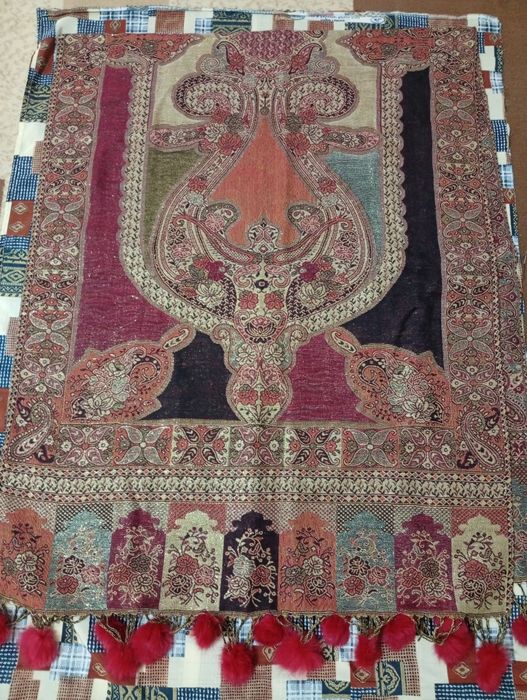 Калингина Шарф сотилади