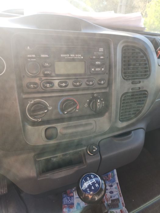 Ford Tranzit 2003