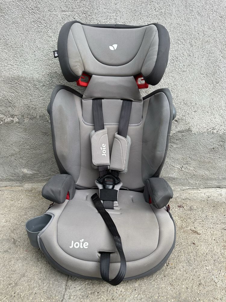 Детско столче за кола Joie
