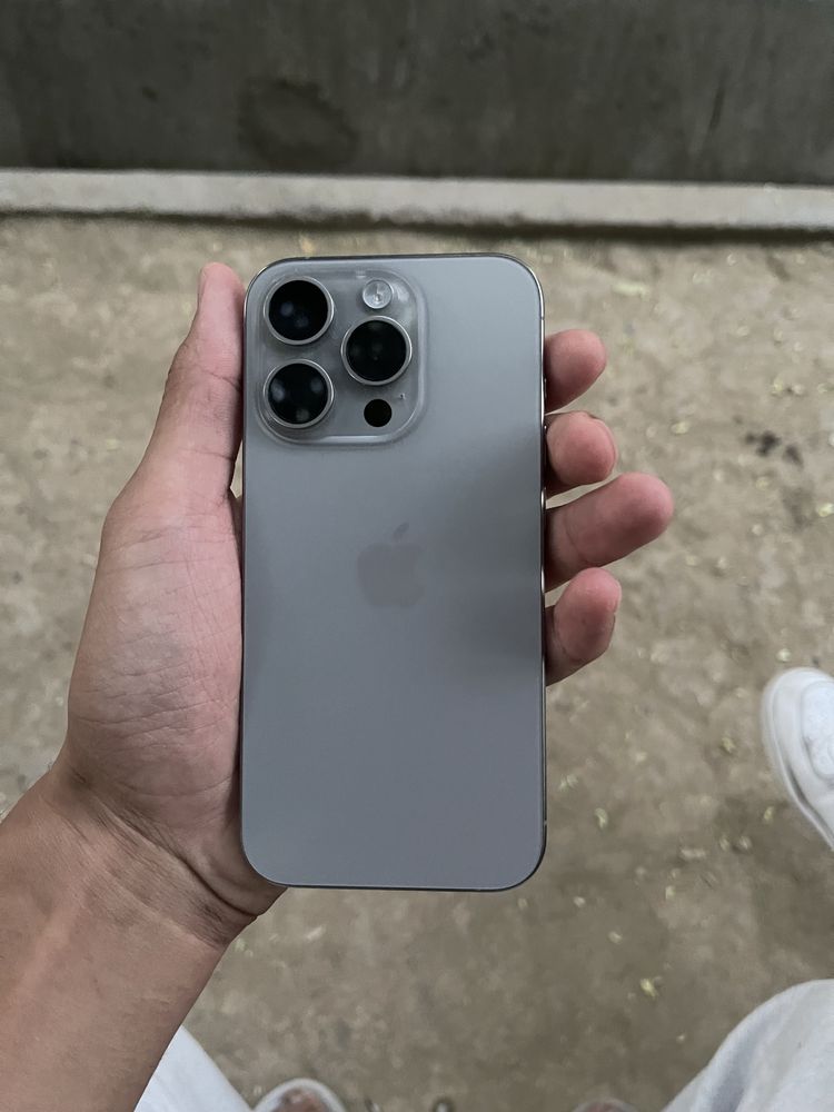 Iphone 15 pro 128 gb