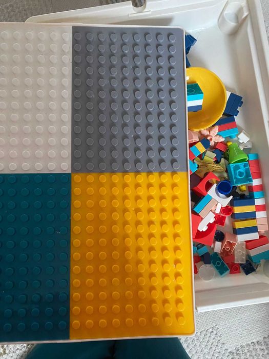 masa cu scaun de lego pentru copii