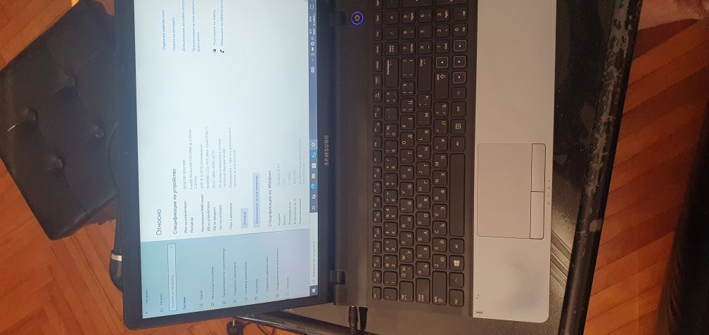 Acer Samsung лаптоп 17''