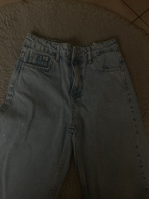 Дънки с камъчета