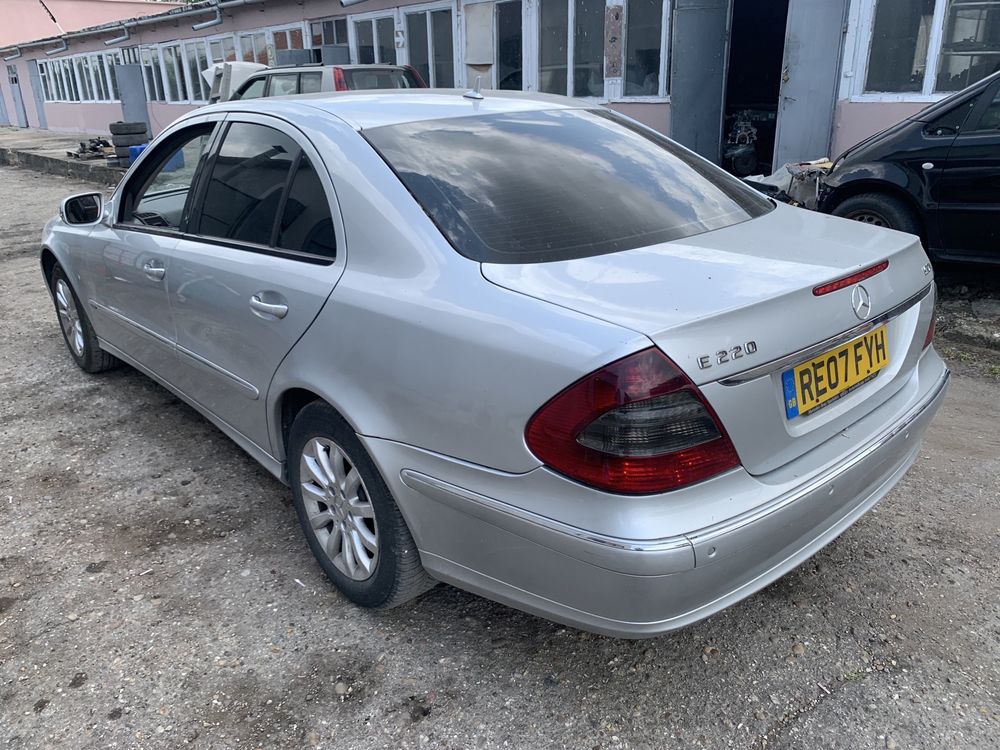 Mercedes W211 E220CDI 170кс. Facelift 2007г. - НА ЧАСТИ