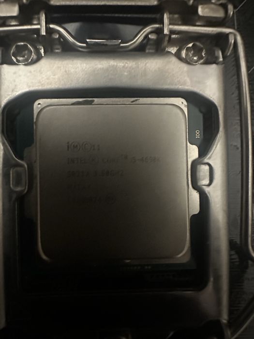 Placa baza Asus Z97-AR+ procesor i5-4690k