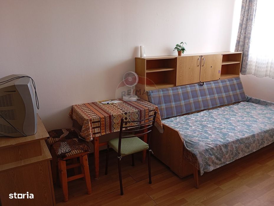 Garsoniera de vânzare în zona Periferie