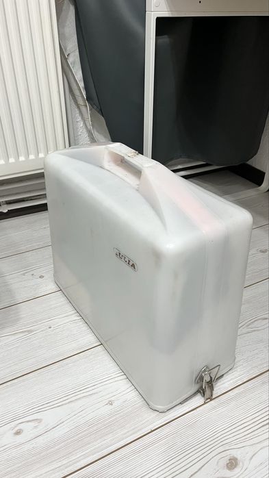 Masina de cusut Iulia