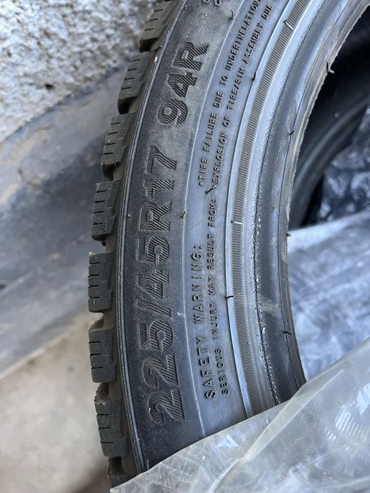 Автошина зимный 255/45/R17 4 шт