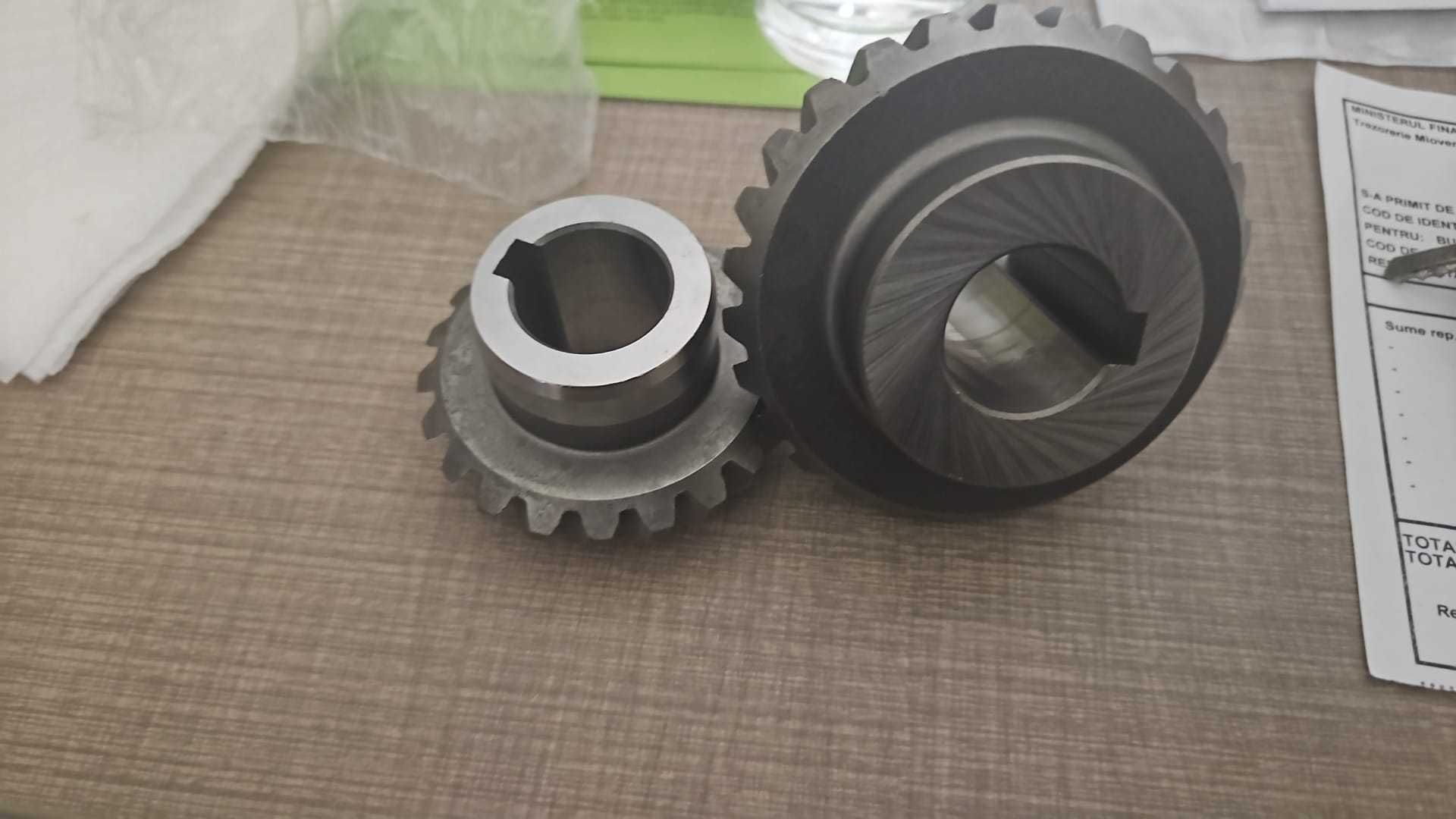 Pinion elicoidal cositoare Deutz Fhar