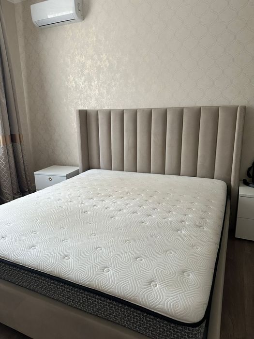 Даухспальняя кровать