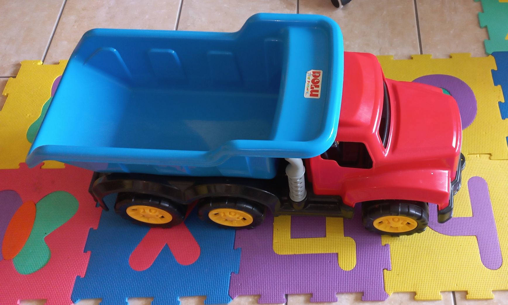 Детски камион за игра