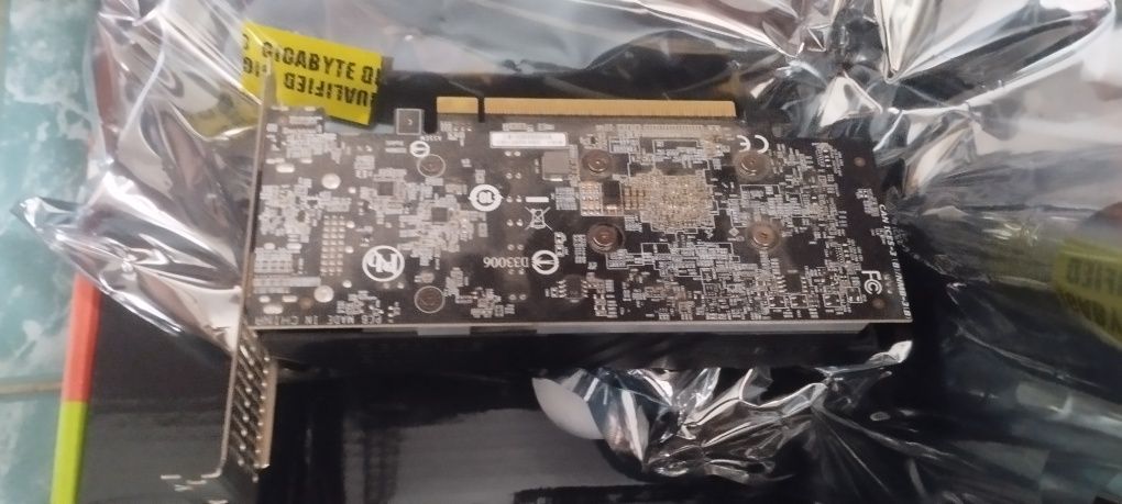 Gtx 1650 OC lp gigabyte GDDR5