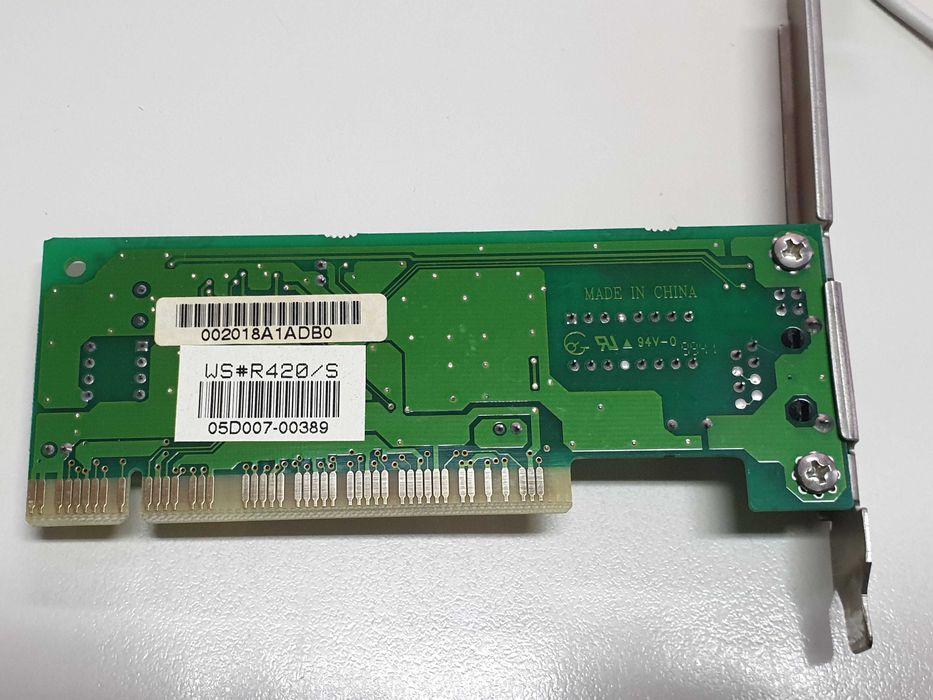 Placa / placi de retea 10 /100 pe interfata PCI