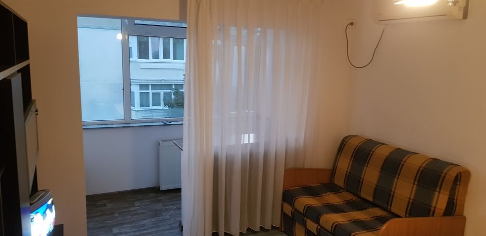 Proprietar închiriez garsoniera zona Nord