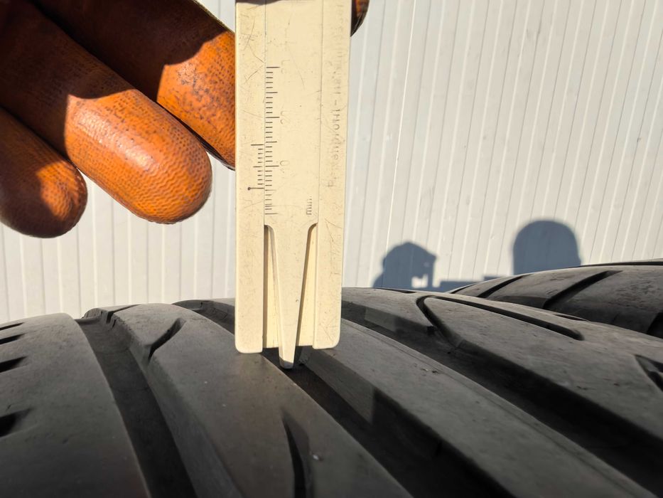 225/45/17 Бриджстоун ДОТ 2015 г