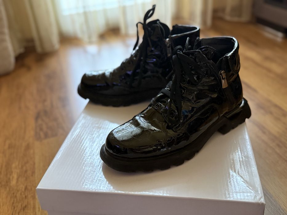 Черни дамски боти