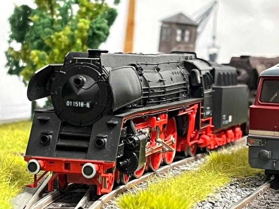 Locomotivele cu abur Br01 marca Piko scara ho