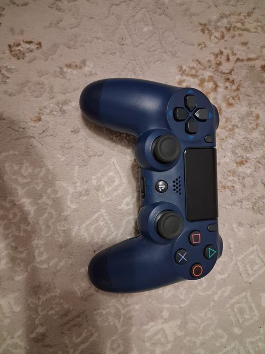 Dualshock 4 продам