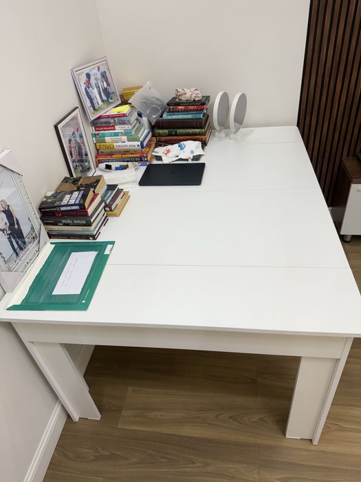 Продам стол раздвижной  4 метра