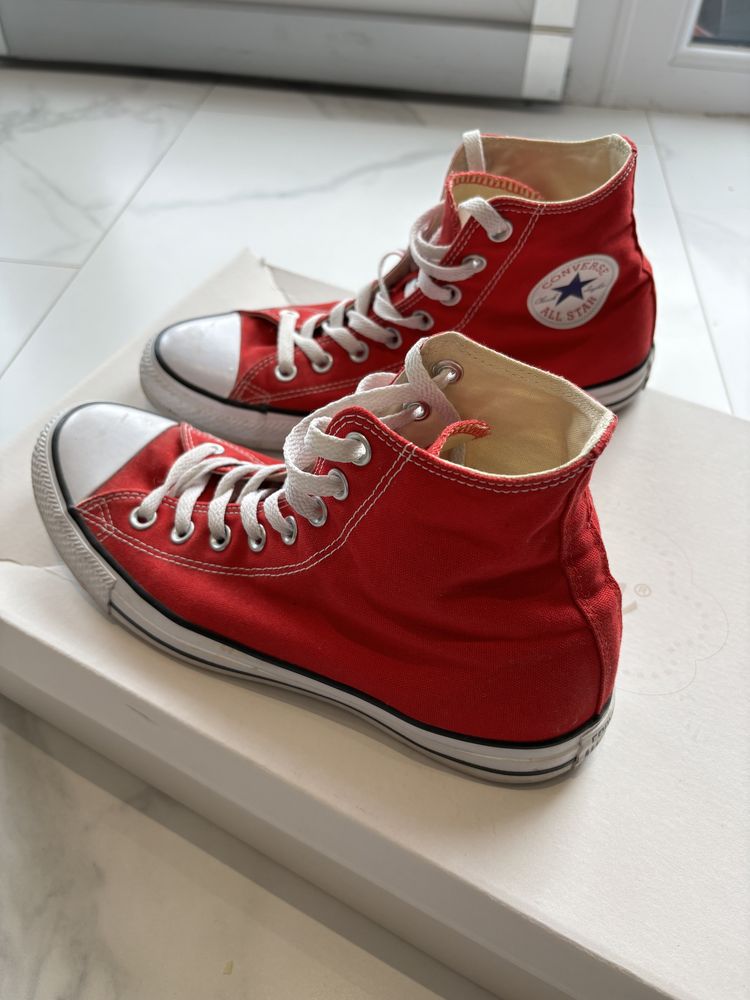 Vand tenisi converse!