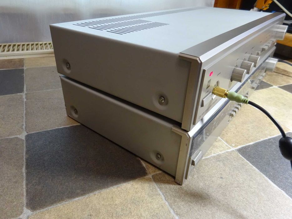 Amplituner/amplificator audio retro Dual CV 1120