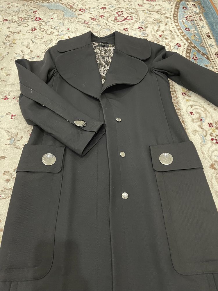 Продам пальто высшего качества, очень стильное и качественное пальто