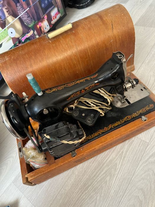 Продам швейную машинку в рабочем состоянии