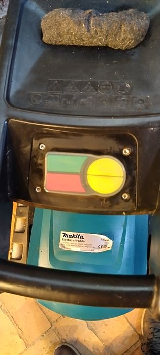 Tocător crengi Makita