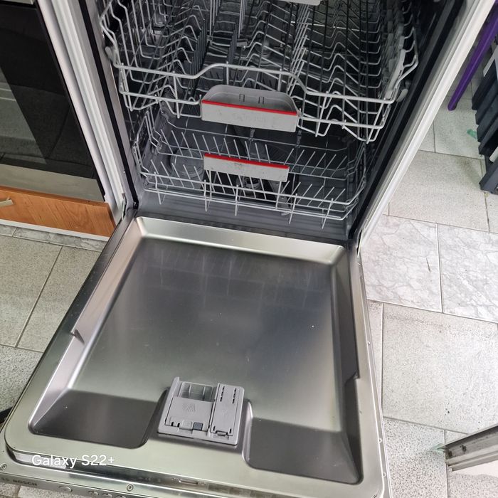 Съдомиялна 60см за пълно вграждане BOSCH А+++