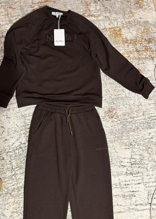 Страхотен дамски комплект MAX MARA