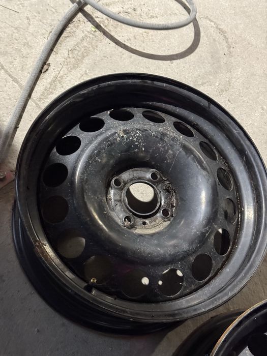 Продавам Джанти за Пежо и Ситроен 4бр 17ки