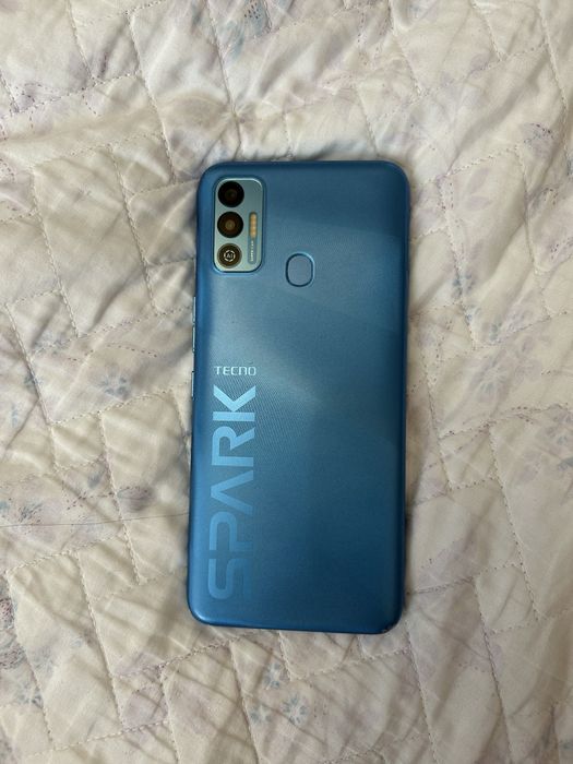 Tecno spark 7 б/у