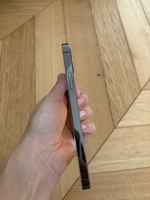 Vand Iphone 12 pro Graphite 128 gb
