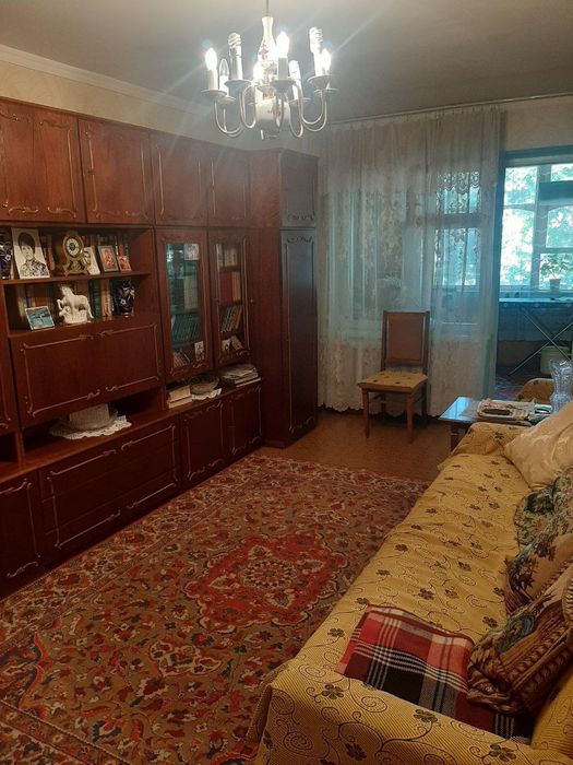 Продажа 3/3/4 на массиве ТТЗ-1, балкон 2х6