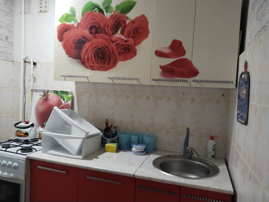 Продам 3х комнатную квартиру на 4 этаже.