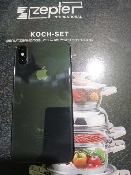 Айфон X  iPhone X в идеальном состоянии