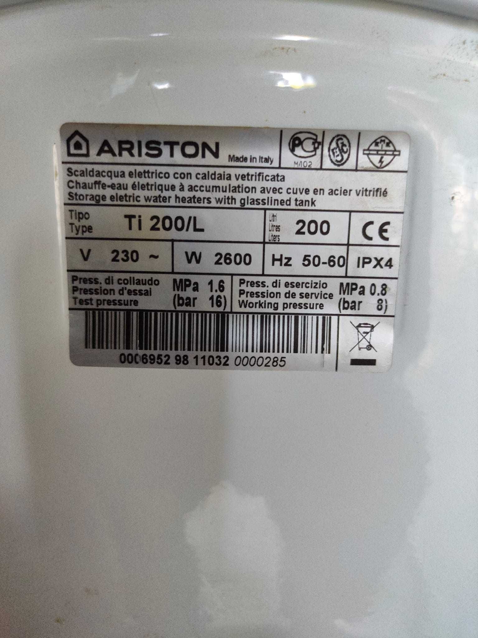 Boiler electric Ariston 200l 2600w