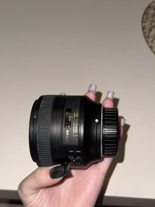 Obiectiv Nikon AF-S Nikkor 85mm f/1.8G