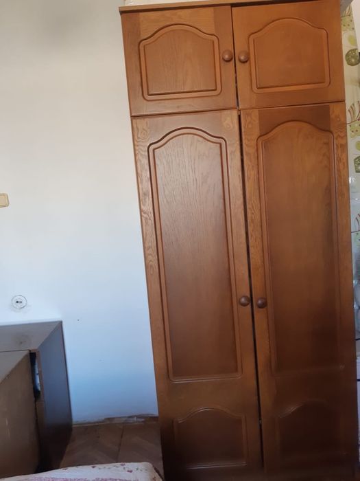 Продам стенку в 4секции