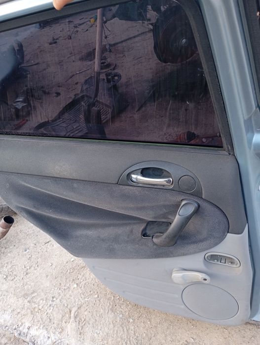 Задна лява врата Alfa Romeo 147