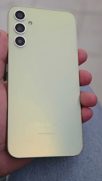 Telefonlar sotiladi!