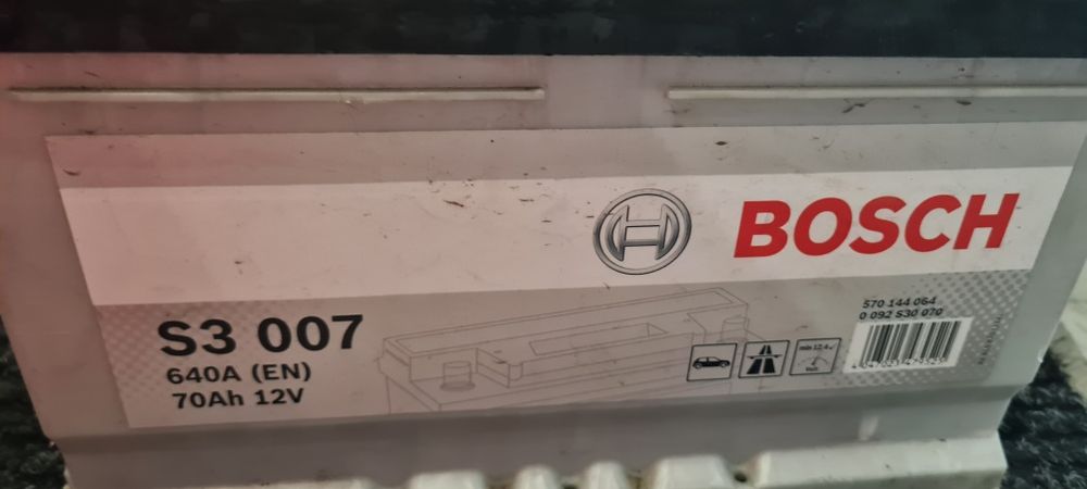 Baterii auto diferite mărci și puteri Ah de la 100 Lei