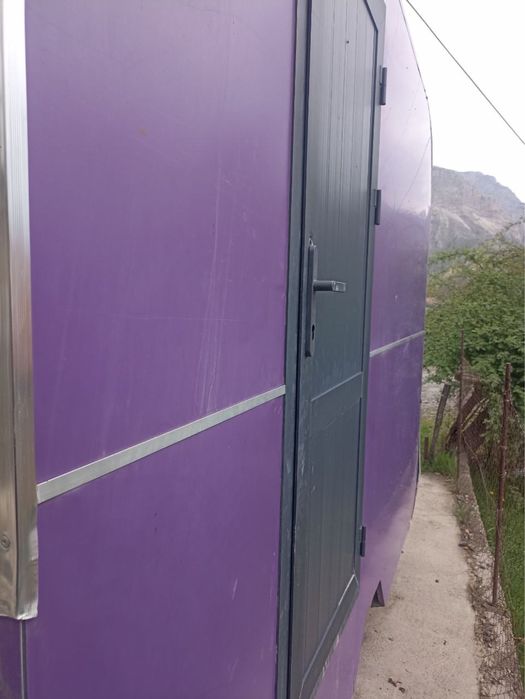 Tayor bisnez sotiladi